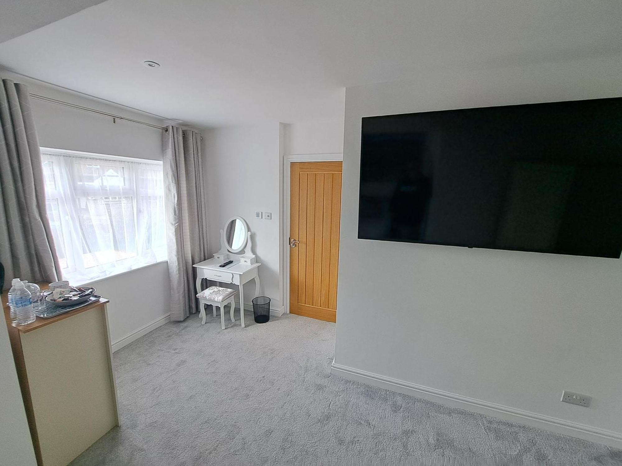 مبيت وإفطار Fishbourne  Westleigh House المظهر الخارجي الصورة